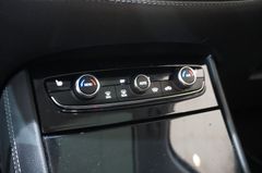 Fahrzeugabbildung Opel Grandland (X) 1.2T INNOV. NAVI/LED/KAMERA/PANO.