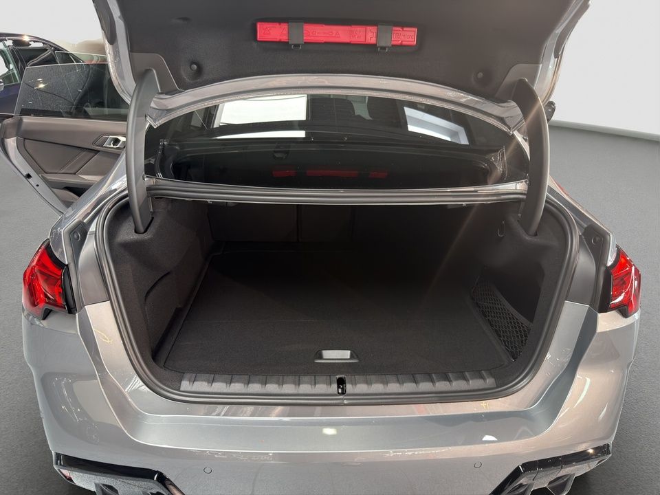 BMW 216 Gran Coupé - Bild 15