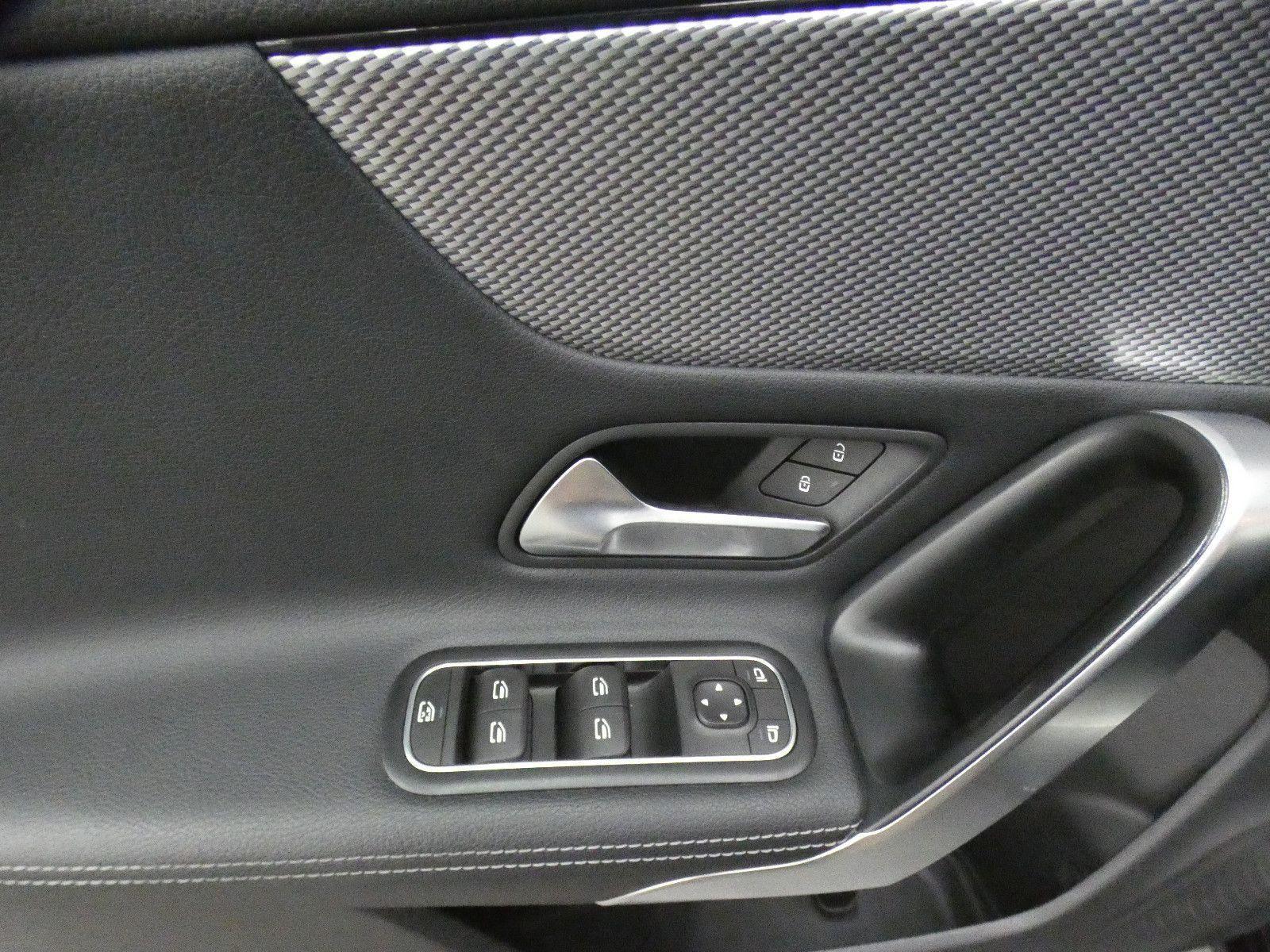 Mercedes-Benz CLA 180d Shooting Brake *, миниатюра 9