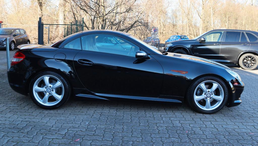 Mercedes-Benz SLK 200