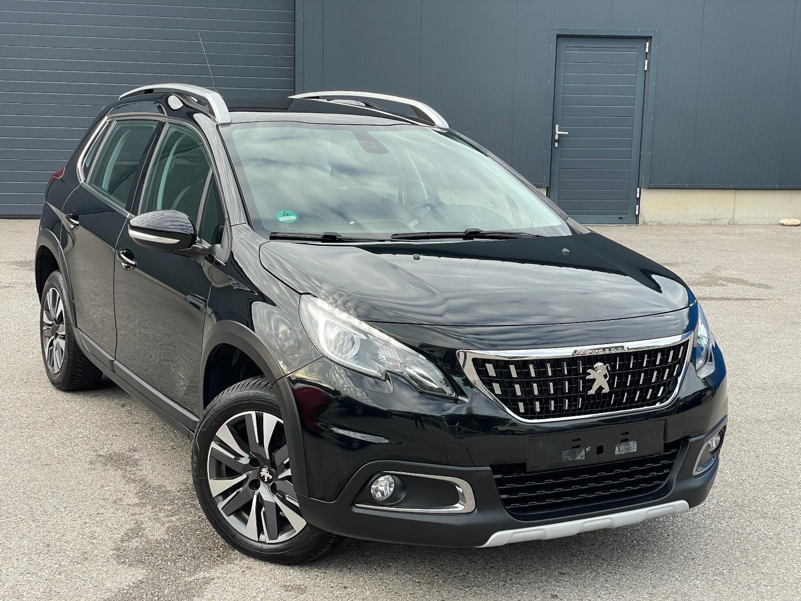 Peugeot 2008 1.2  Allure 130 SS Euro-6,NAVI,LEDER,PANO