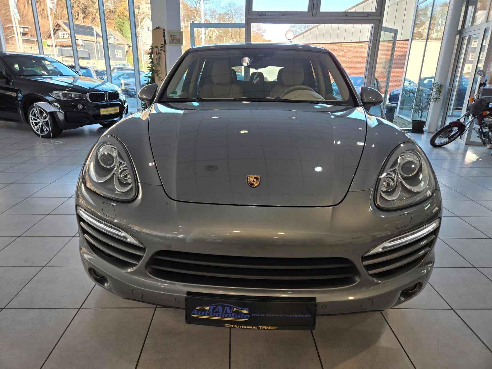 Fahrzeugabbildung Porsche Cayenne Diesel