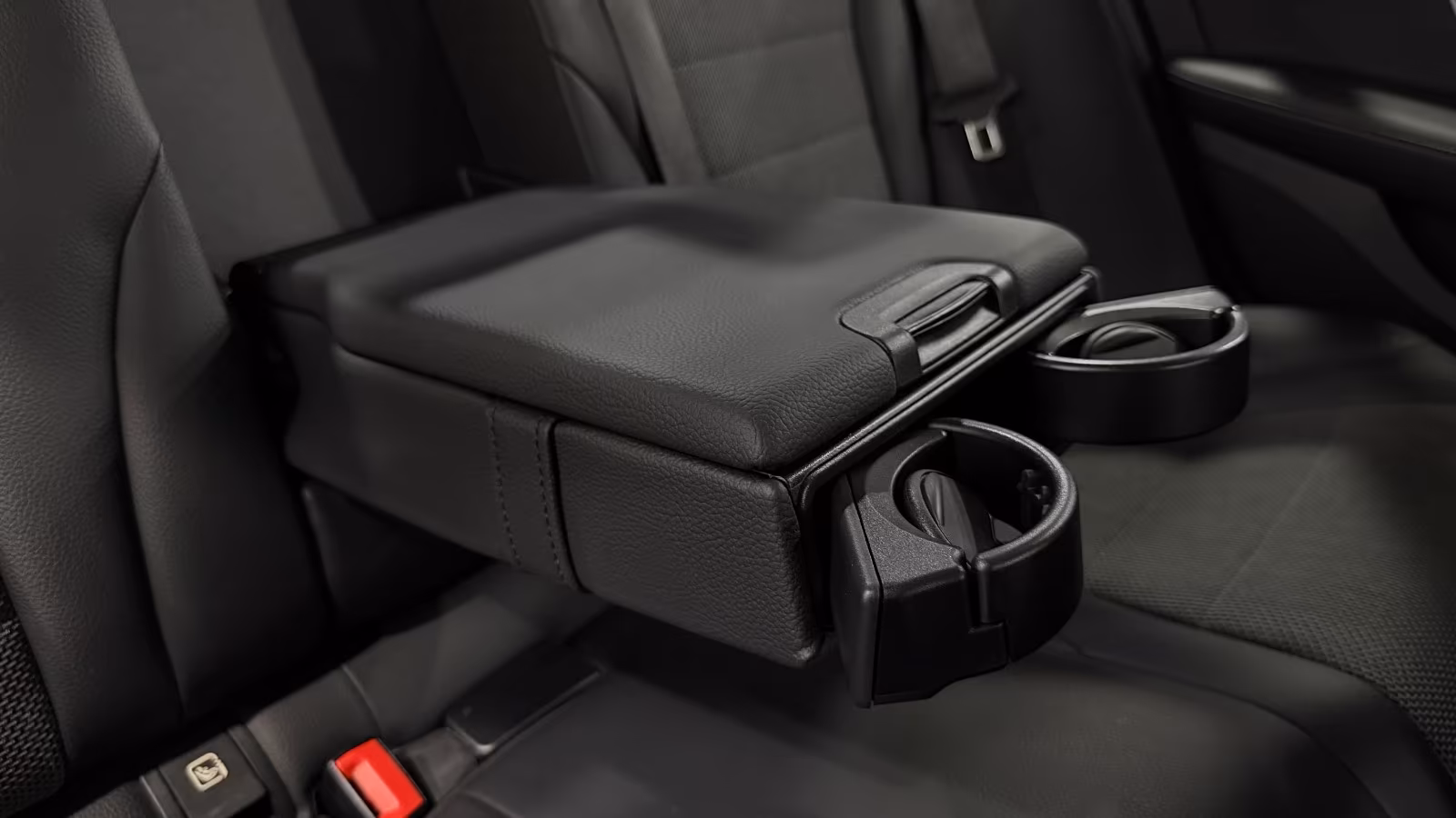 Mercedes-Benz C-Class Limousine/Navi/RFK/CarPlay/LED/Keyless/DAB, миниатюра 7
