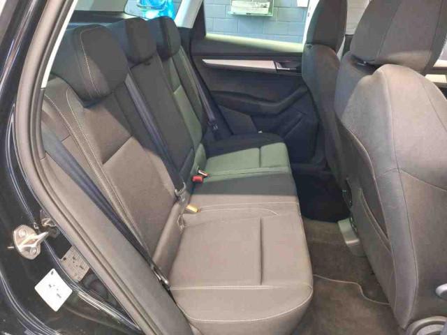 Skoda Karoq 2024 г. Чёрный, пробег 59400 км