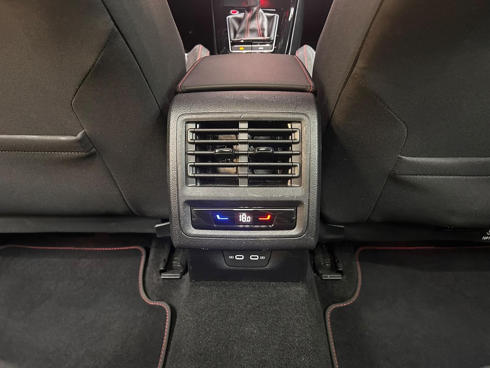 Volkswagen Golf VIII GTI 2,0 TSI LED+SHZ+CARPLAY+DAB+TEMP+, миниатюра 22