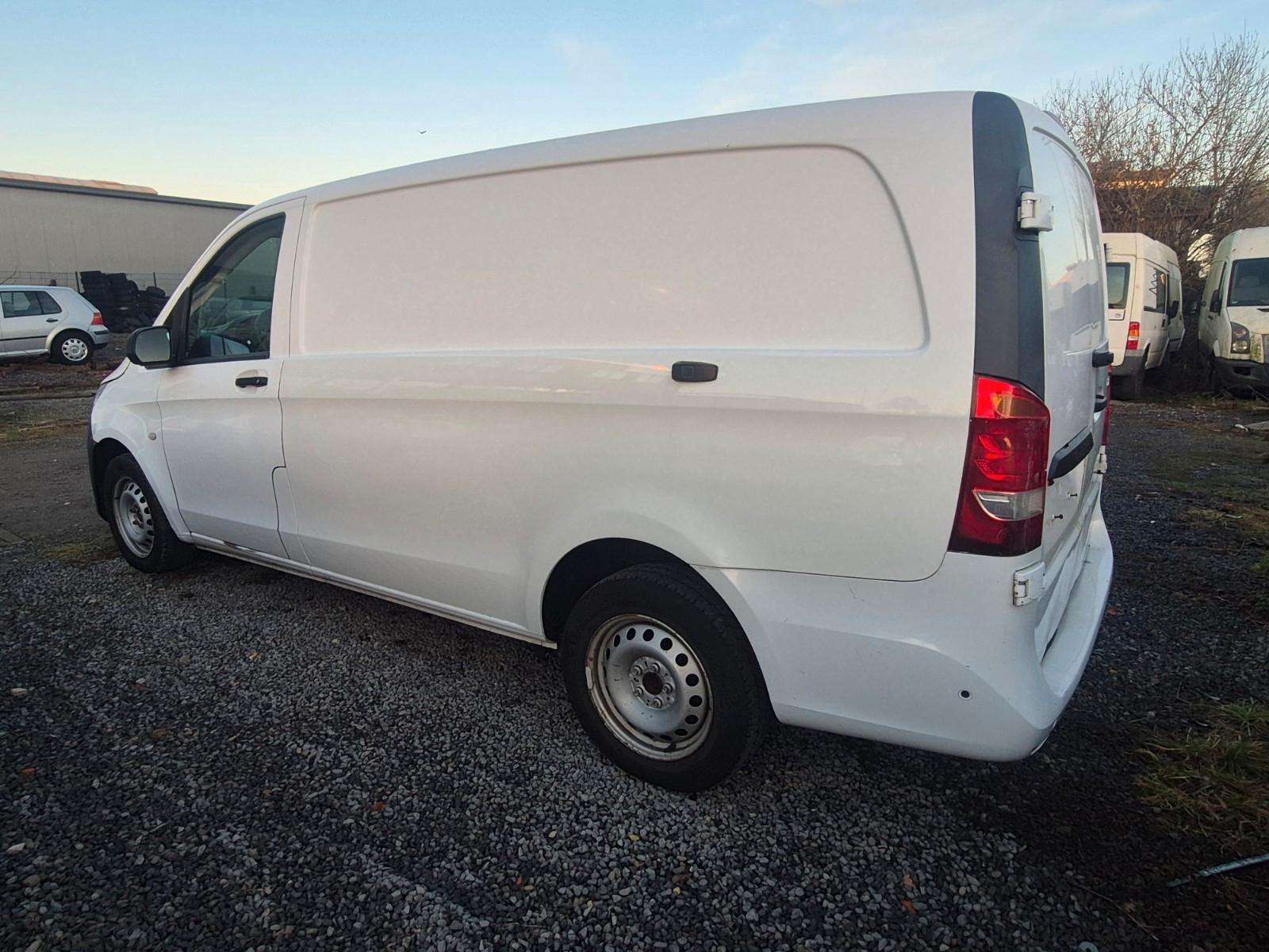 Mercedes-Benz Vito Kasten 111 CDI FWD lang Klima Kamera