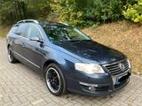 Volkswagen VW PASSAT 2.0 TDI AUTOMATIK TÜV 08.2027 NAVI - VW Passat Gebrauchtwagen in Oldenburg