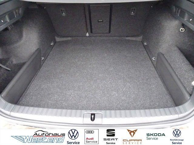 Fahrzeugabbildung SKODA Octavia Combi Selection 1.5l TSI mHEV 110kW DSG