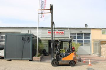 DOOSAN G 20C-5-Seitenschieber-Triplex