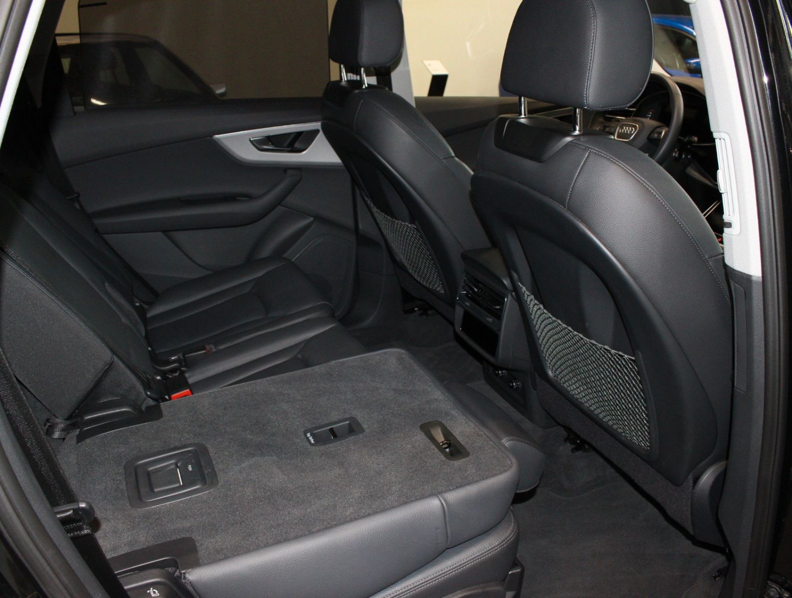 Fahrzeugabbildung Audi Q7 50 TDI quattro Softclose*Allradlenkung*Pano