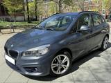 BMW 218d Active Tourer Sport |M FW|Keyless|Hifi - BMW 218 Active Tourer Gebrauchtwagen in Berlin