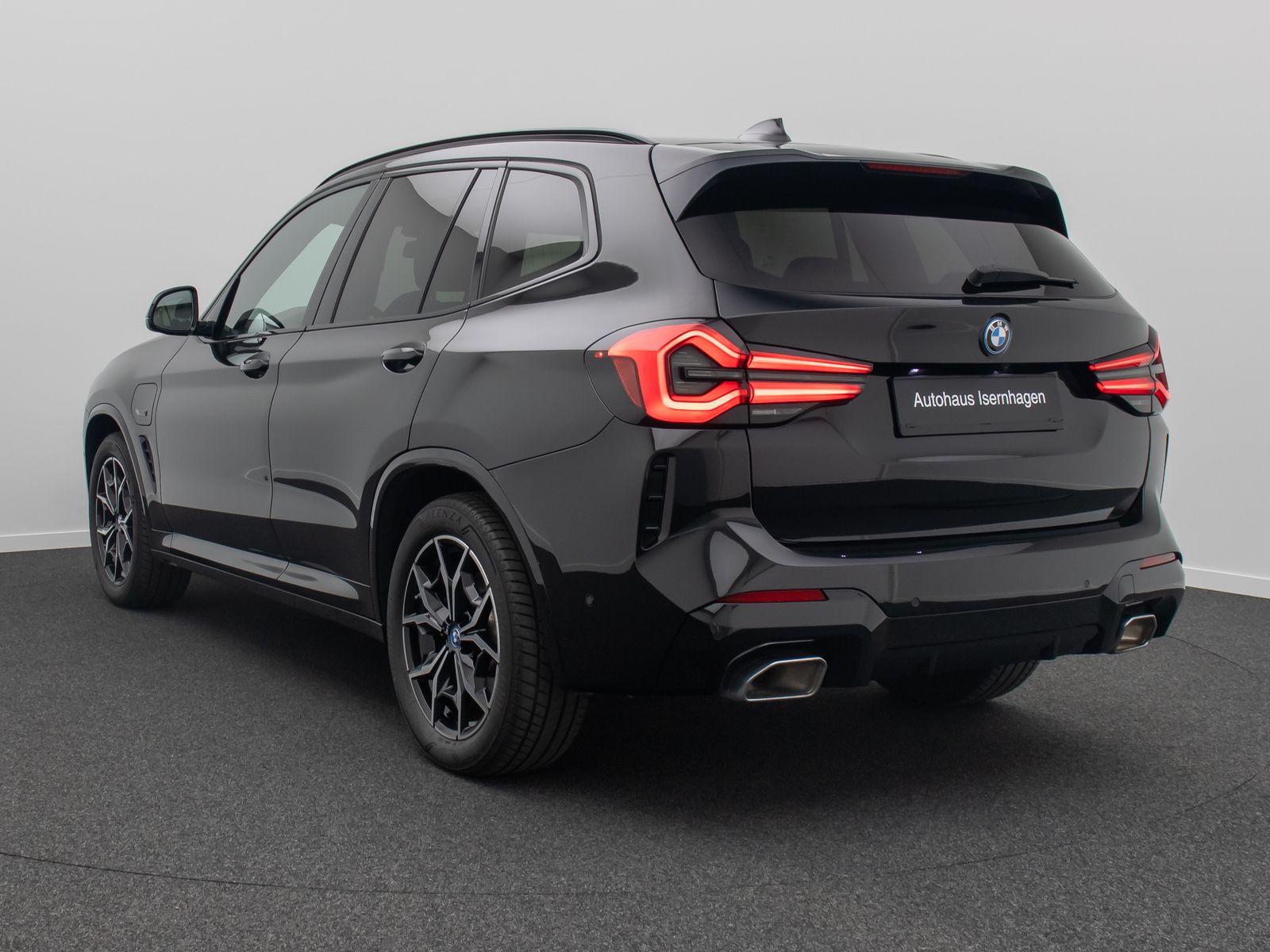 Fahrzeugabbildung BMW X3 xD30e M Sport DAB Kamera HiFi LED DriveAs 19"