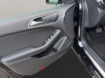 Mercedes B 200 - 9
