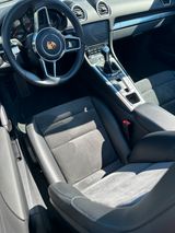 Porsche Boxster 718 - Porsche Boxster aus 2018