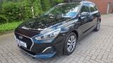 Hyundai i30-GARANTIE/ YES !/NAVI/AUTOMATIK/CARPLAY/AHK - Hyundai i30 Gebrauchtwagen in Kiel