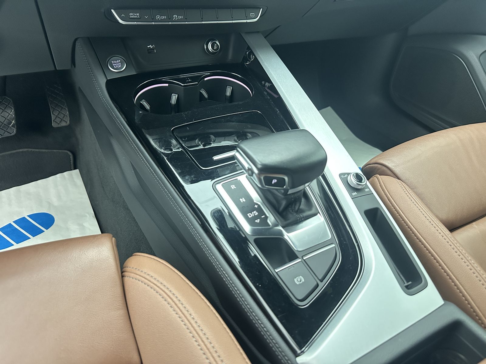 Audi A4 45 TFSI Quattro Edition NAVI-LEDER-SITZH foto 17