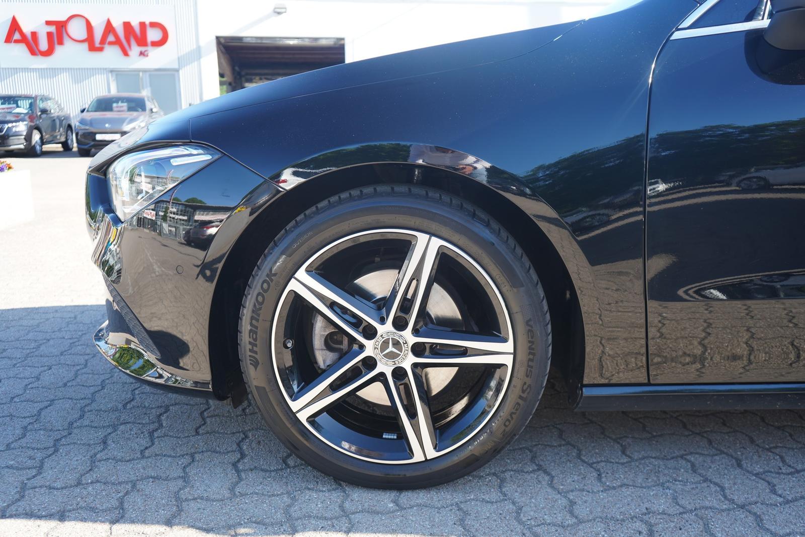 Mercedes-Benz CLA 200 Shooting Brake Progressive Navi Temp Kam
