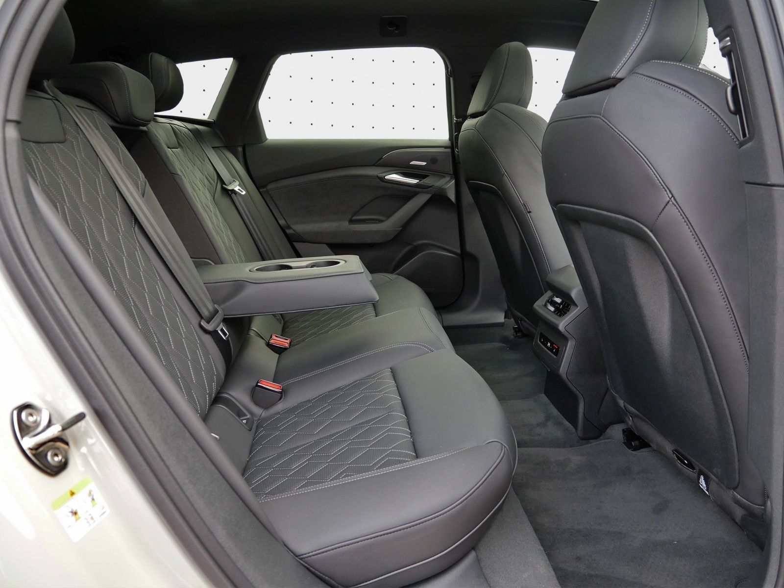 Audi S6 e-tron - Bild 17