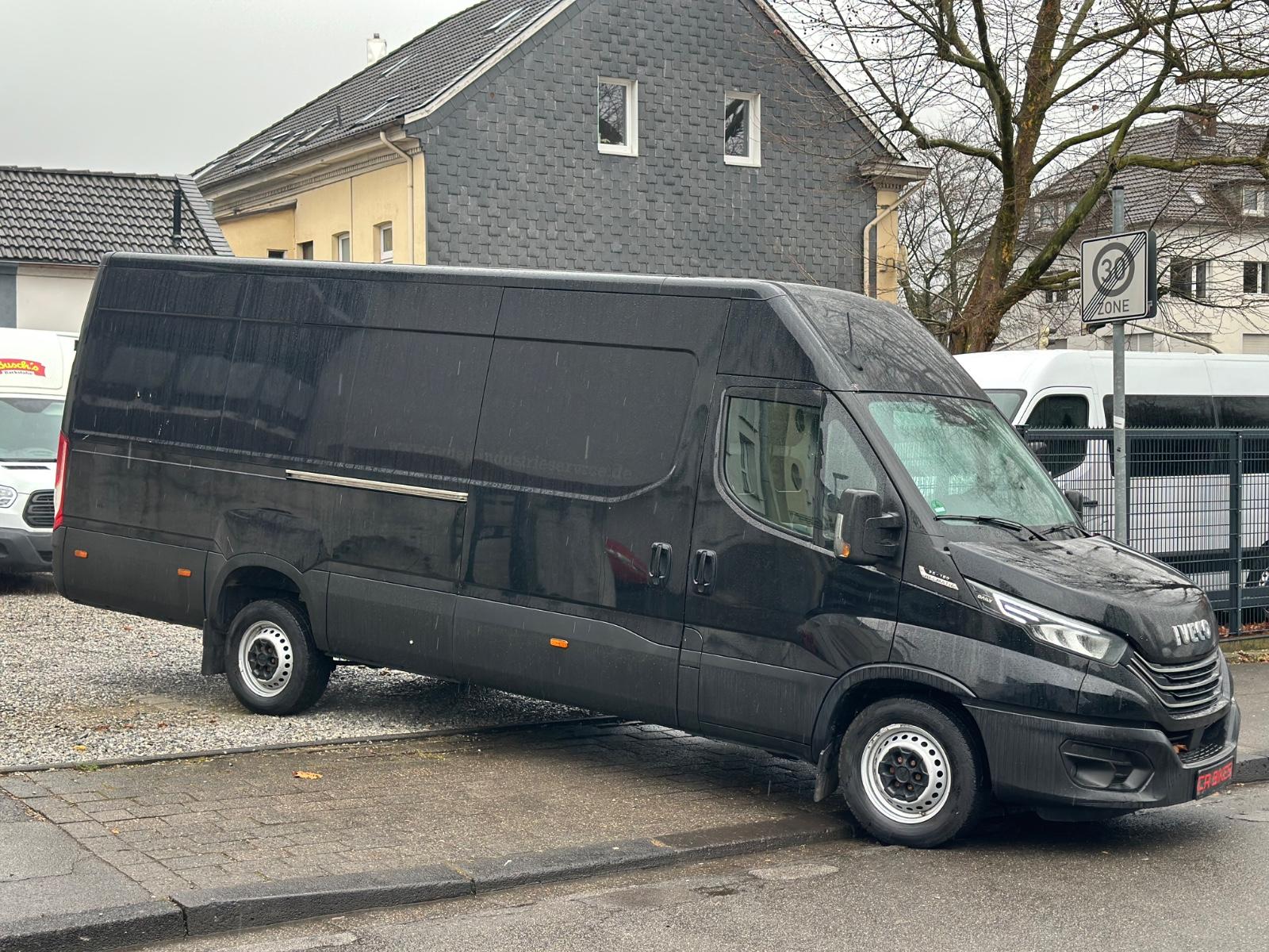 Iveco 35S18 MAXI Kasten Hi-Matic 3.0L Navi-Kamera-Luft