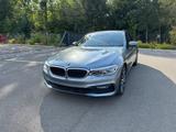BMW 540i xDrive, Bluestone metallic, AHK, Harman Kar - BMW 540 mit Anhängerkupplung