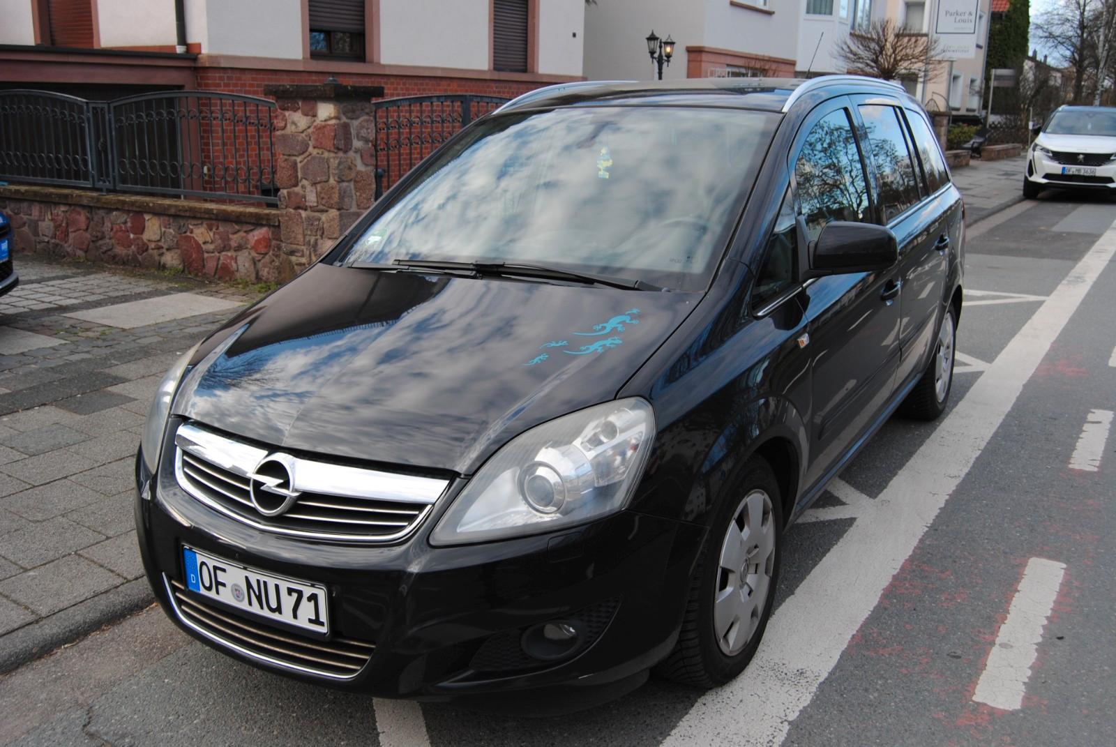 Opel Zafira B 1.8 Innovation"110 Jahre"7-Sitz*XEN*AHK
