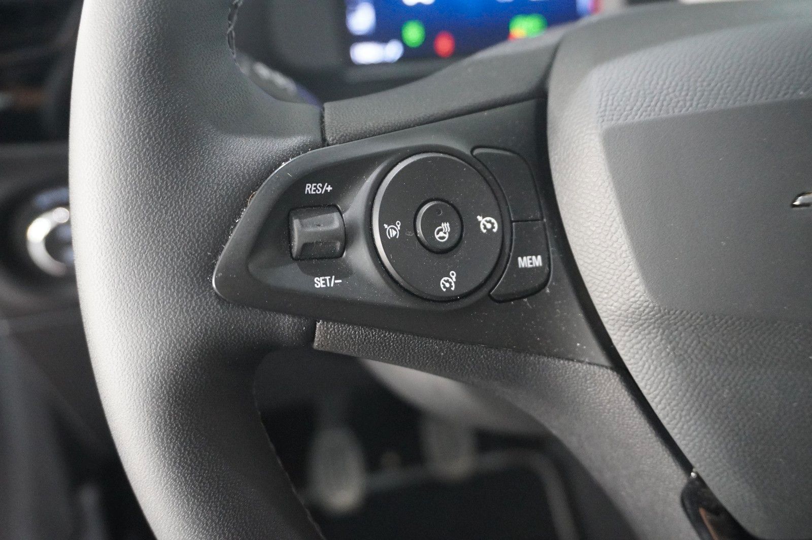Fahrzeugabbildung Opel Corsa F 1.2 FACELIFT NAVI/LED/KAMERA/VIRTU./DAB+