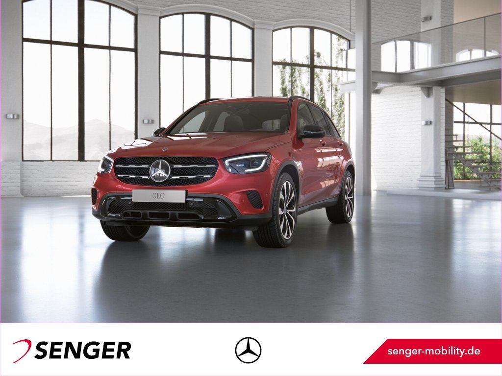 2022 Mercedes-Benz GLC 300