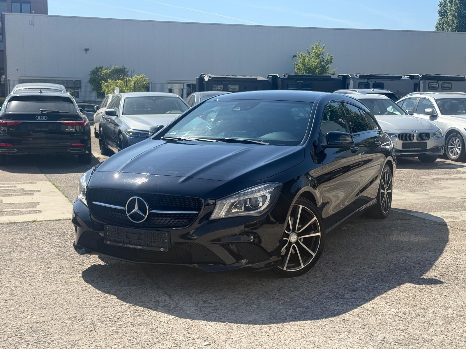 Mercedes-Benz CLA 220d Shooting Brake/AMG Line/Kamera/Garantie