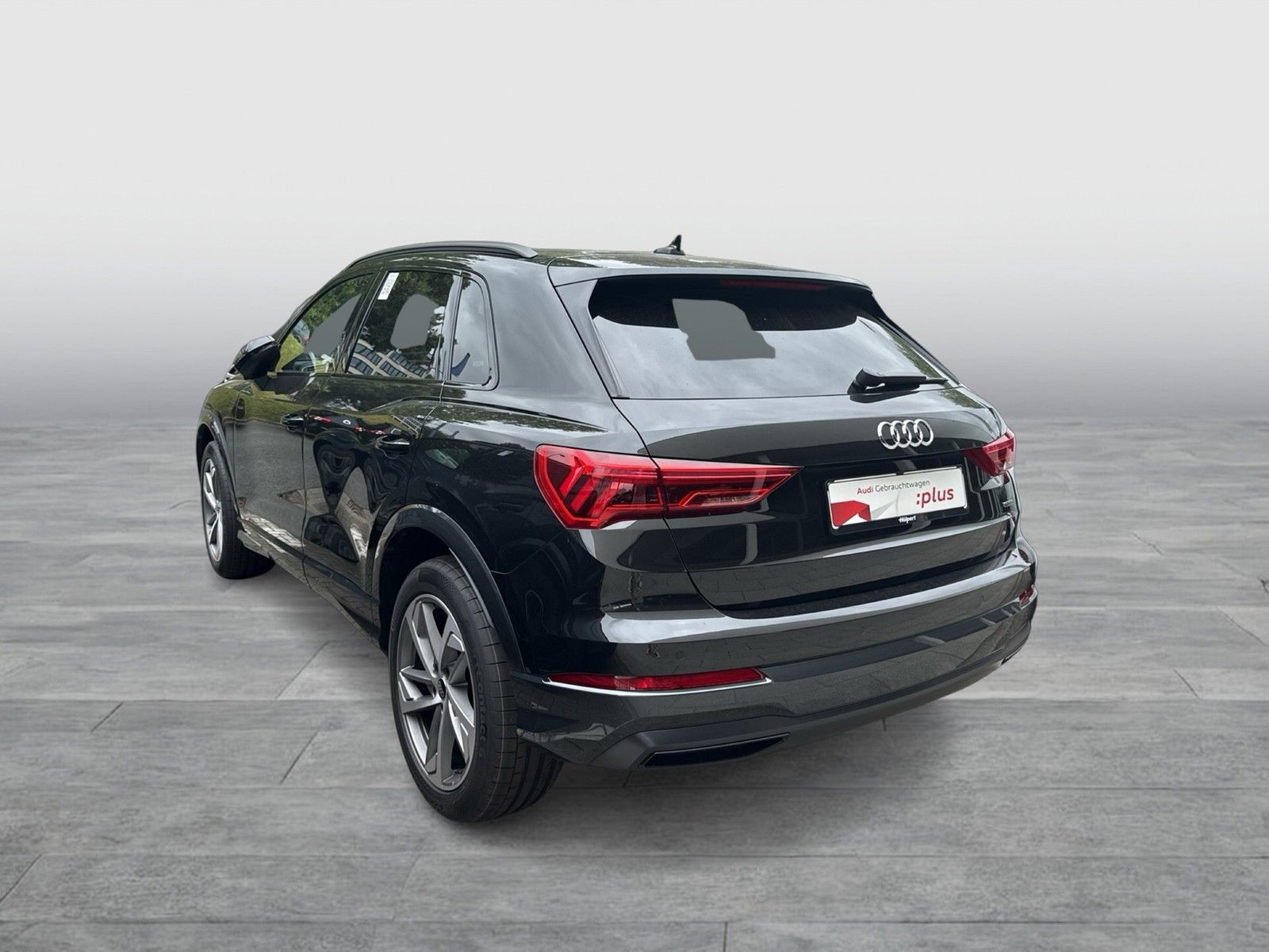 Audi Q3 40 quattro advanced AHK ACC LM19 EKLAPPE NAVI foto 4