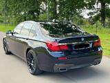 BMW 750d-Ld-Xdrive-M-Paket-RFK-HUD-SHZ-Bang-Olufsen- - BMW: R75