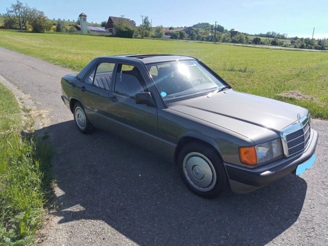 Mercedes-Benz Mercedes - Benz 190 2.0 Bj.1988 1Hand 1203...