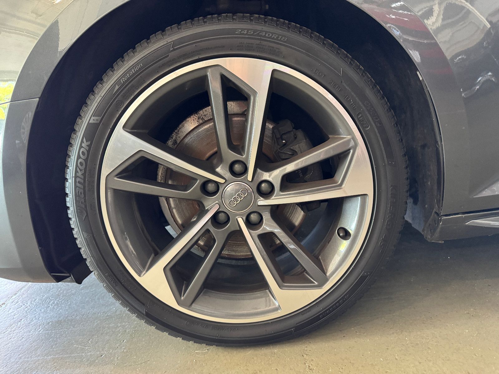 Fahrzeugabbildung Audi A4 2.0 TFSI S-TRONIC 3X-SLINE VIRTUAL LED VOLL