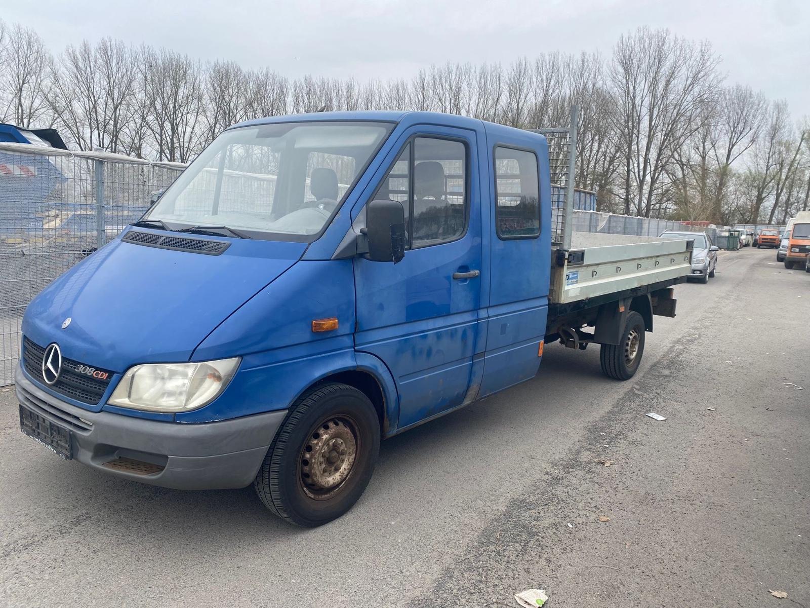 Mercedes-Benz Sprinter 308