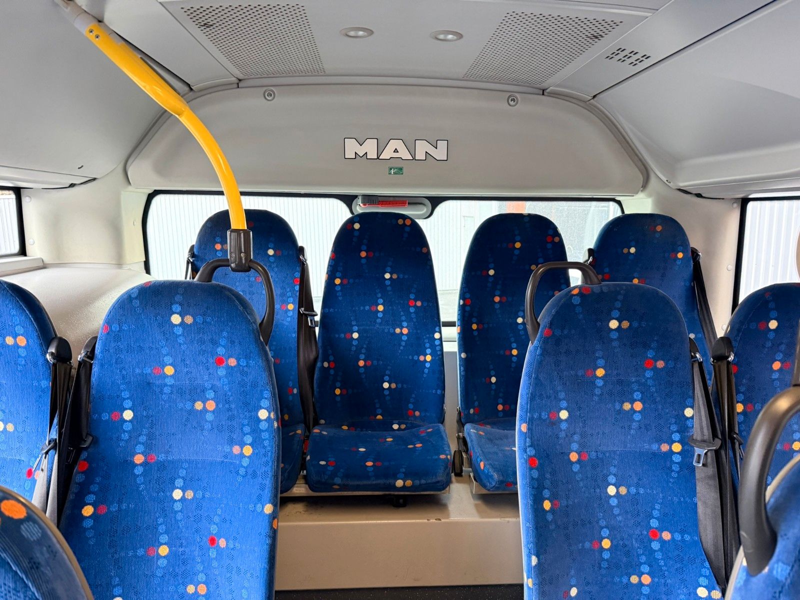 MAN  2016 - Image 19 of 27