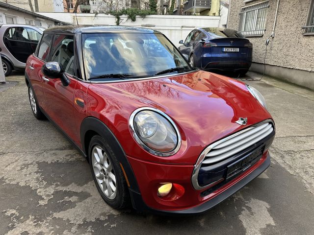 MINI Cooper Navi Leder Schiebed. Keyless Autom. 5Tür.