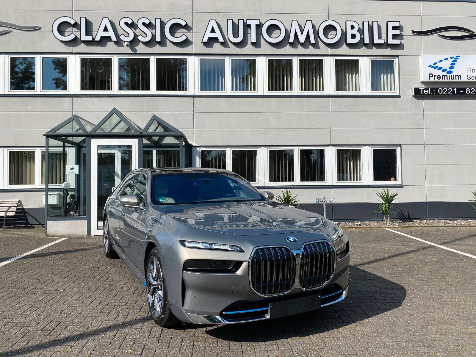 BMW i7 xDrive 60 Fond Entertainm/Kristall/NP188.430€