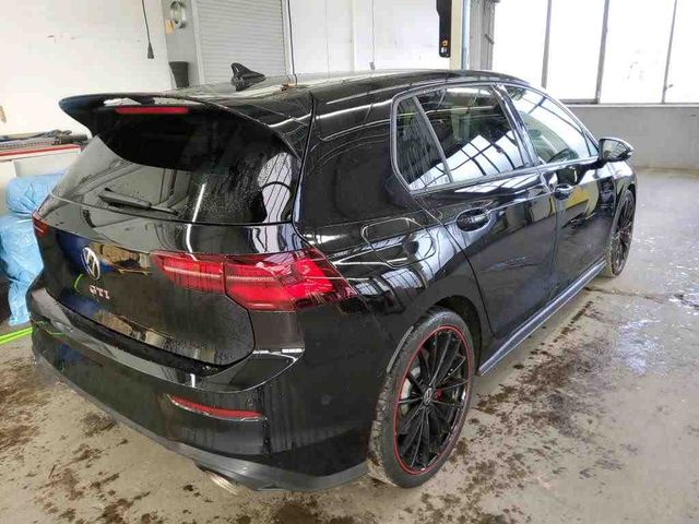 Golf VIII GTI 2.0 TSI Clubsport AKRA MATRIX+PANO