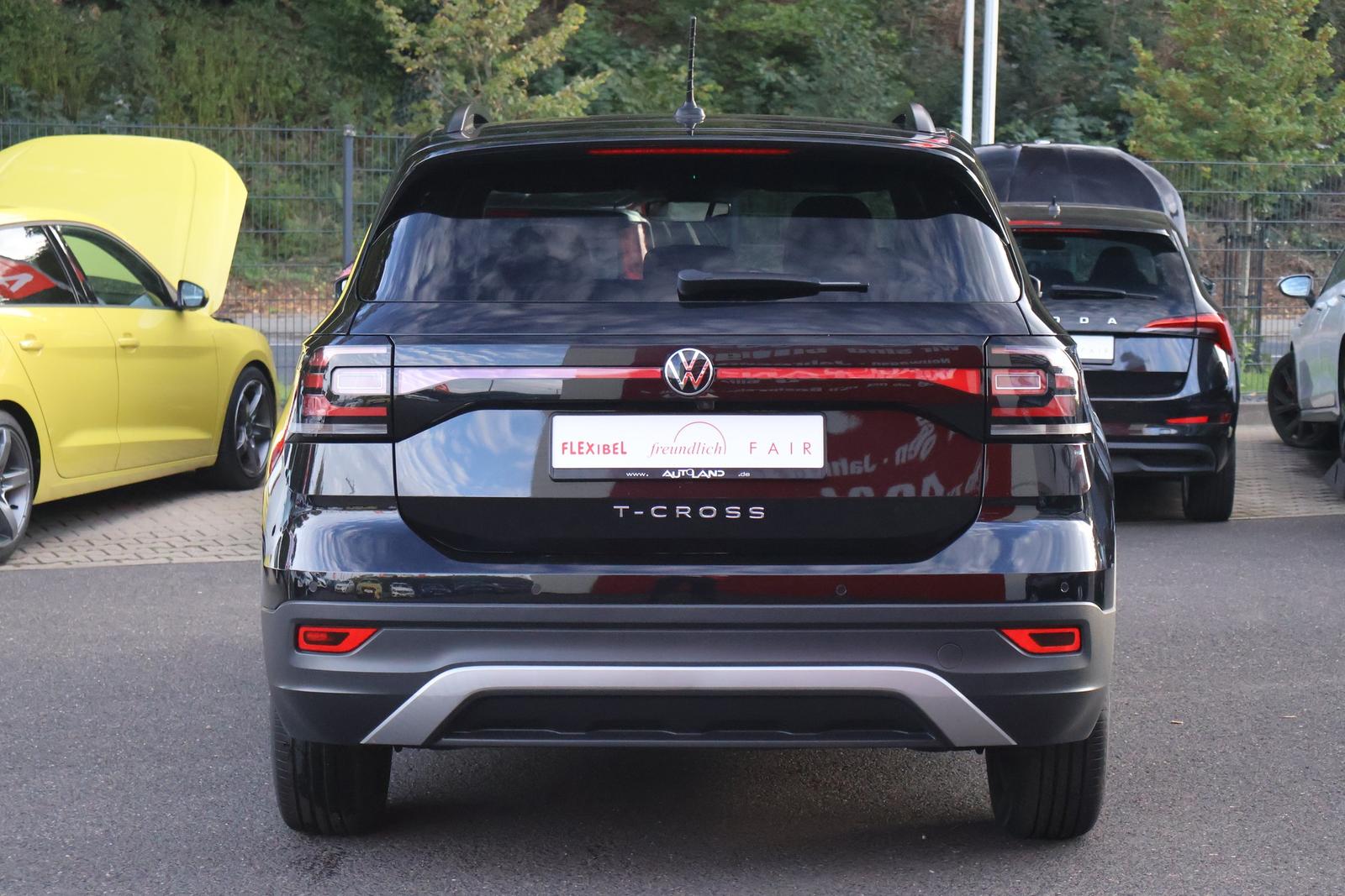 Volkswagen T-Cross 1.0 Active Navi Sitzheizung Kamera PDC