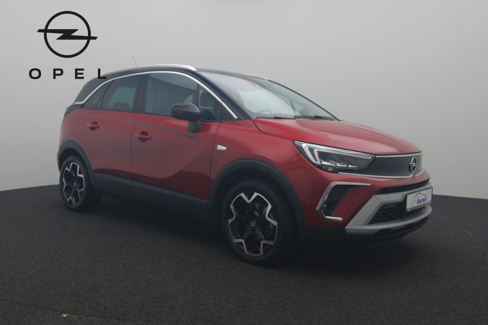 Fahrzeugabbildung Opel Crossland 1.2 Ultimate Paket NAVI HUD LED PANO