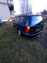 Ford Focus  1,6 Benzin - Ford Focus aus 2002: Kombi
