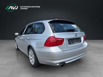 BMW 320 - 3