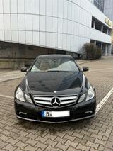 Mercedes-Benz E250 Coupé CGI BlueEFFICIENCY - Mercedes-Benz 250 mit 3 Türen