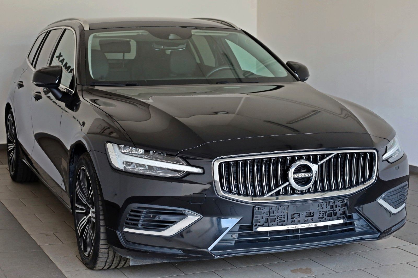 Fahrzeugabbildung Volvo V60 Inscription T6 AWD, Leder,Navi,LED,SH,Kamera