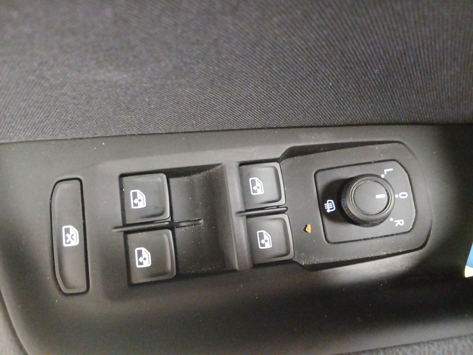 Volkswagen Passat Variant - Bild 14