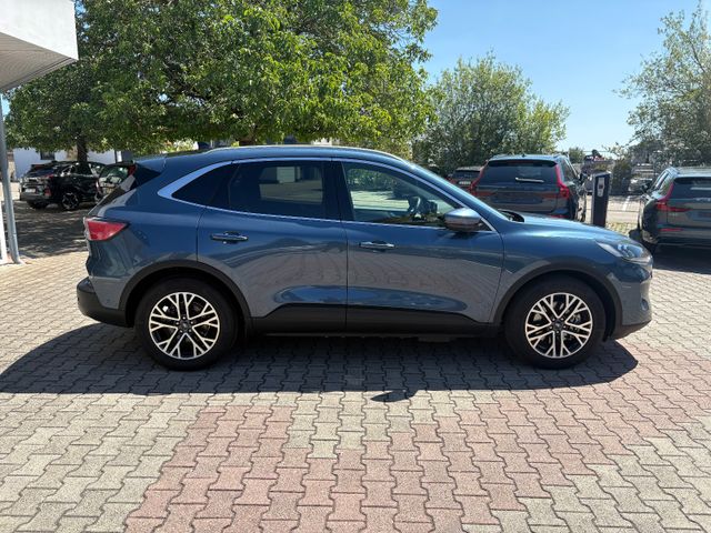 Ford Kuga Plug-In Hybrid Titanium X