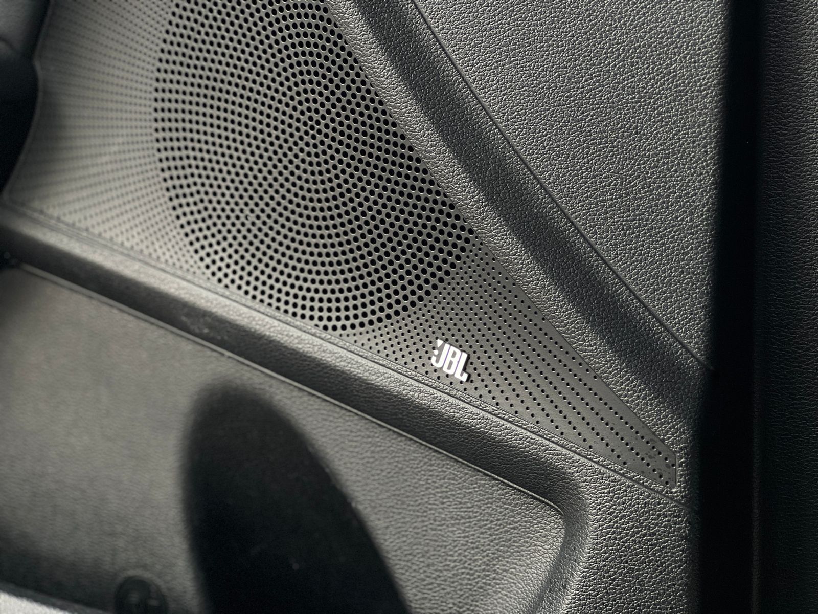 Fahrzeugabbildung Kia XCeed Platinum Edition LED NAVI ALU