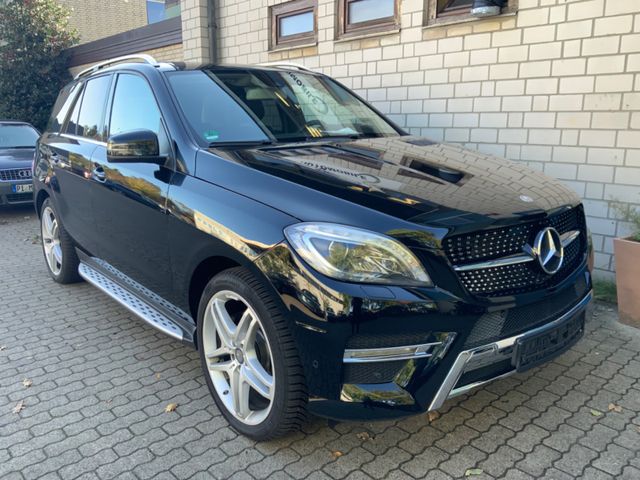 Mercedes-Benz ML 350 CDI BlueTec AMG Pano/HuD/Leder/AHK/Xenon