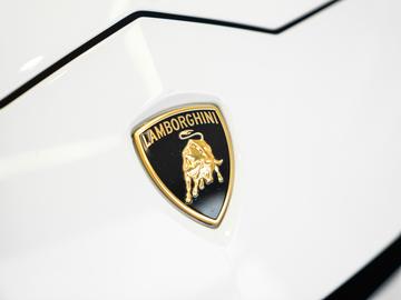 2018 Lamborghini URUS — миниатюра 15
