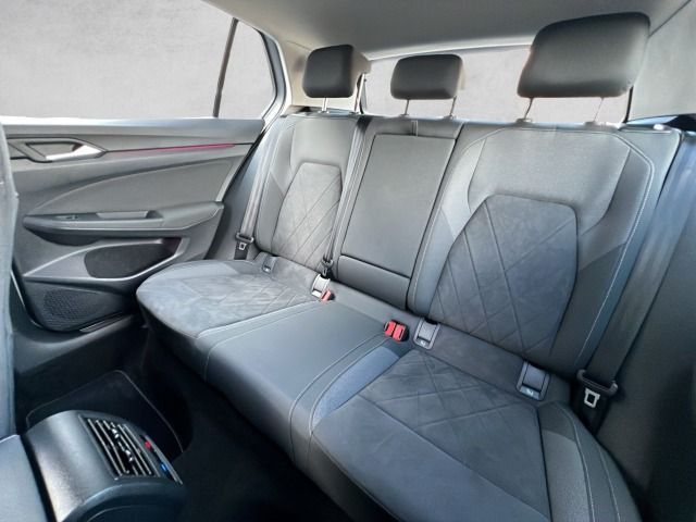 Golf VIII Style 1.4 eHybrid DSG Navi*ACC*Kamera*