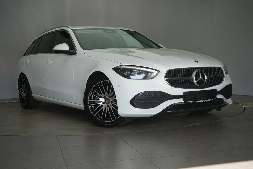 Image of Mercedes-Benz C 220